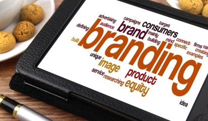 Engaging with the now thumbnail